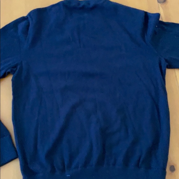 Gap women’s blue sweater - Picture 3 of 3